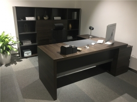 青青草影视時尚展廳