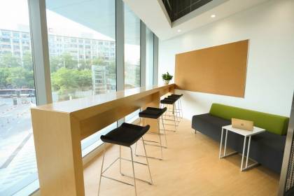 辦（bàn）公室（shì）休閑區時尚吧台設計定製